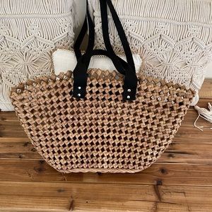 Straw bag